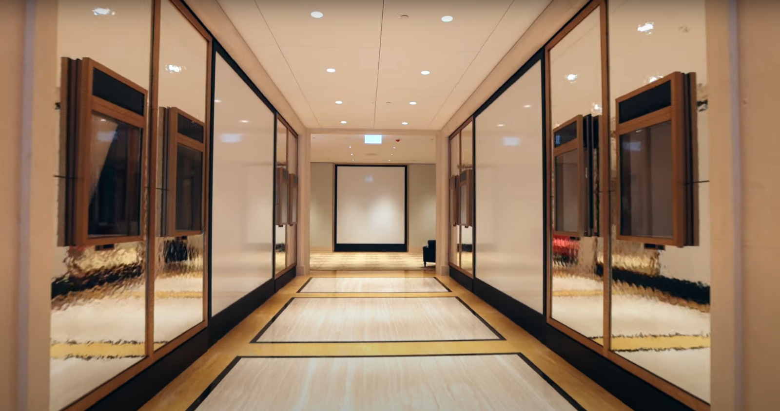 whatsapp-image-2023-12-14-at-09.53.57-2 whatsapp-image-2023-12-14-at-09.53.57-2