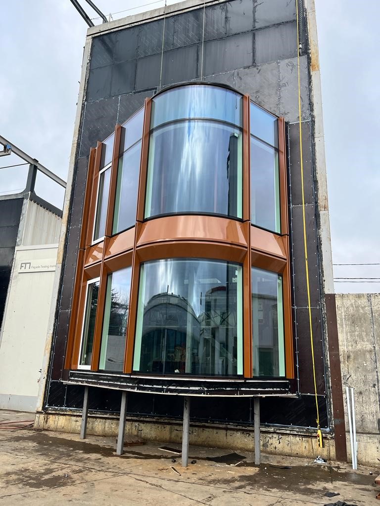 200-east-mockup-4 200-east-mockup-4